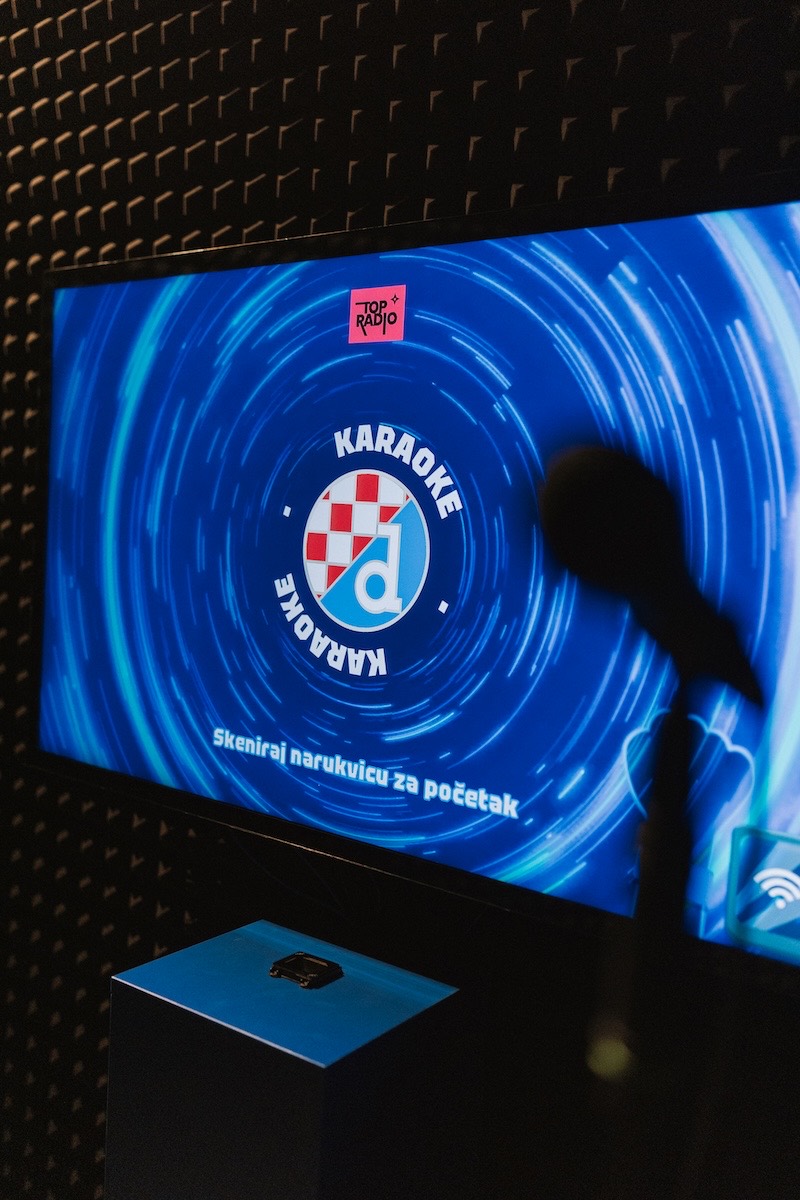 Navijačke karaoke
